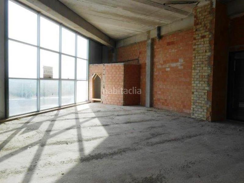 Foto 19b519ba-9c2a-40b4-b0d2-ad0fdcbe7838. Oficina a Navas del Selpillar Lucena