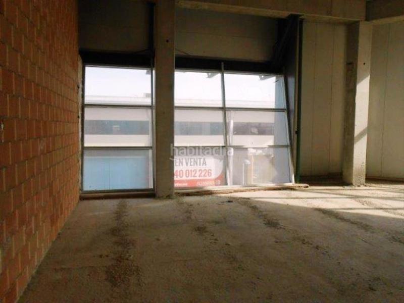 Foto 2fb6bbde-32a6-43c1-8afc-882657c04f0b. Oficina a Navas del Selpillar Lucena