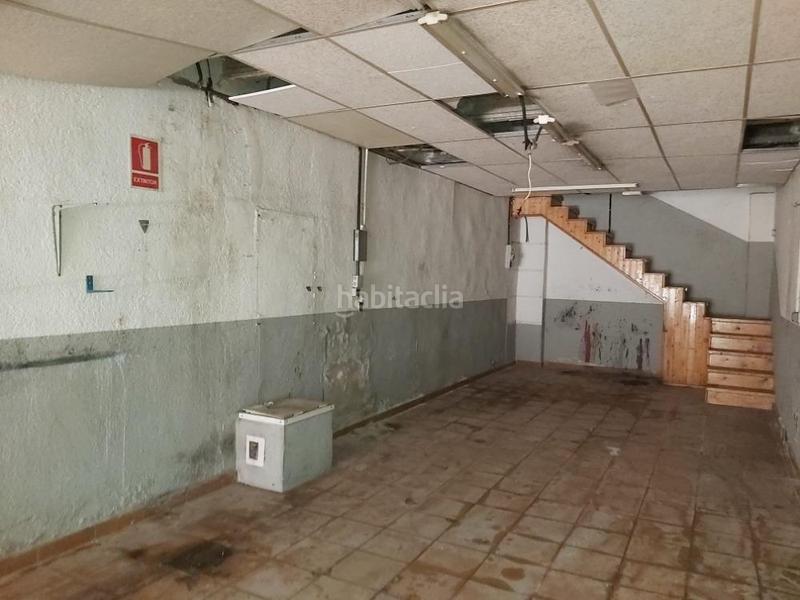 Foto 1ec9af83-1d25-4557-8c3a-c2e54c1d7080. Local comercial a rec 21 a Canovelles