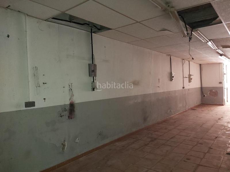 Foto 6fbab8b6-3901-42cd-97ef-36d408f1e625. Local comercial a rec 21 a Canovelles