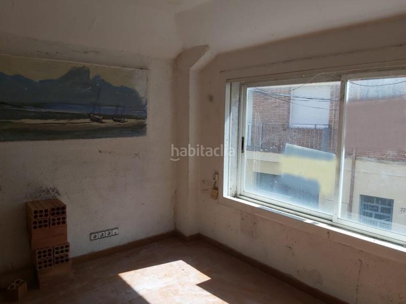 Foto cb49c5ae-baf5-40a8-a7ed-1a1fe506a726. Local comercial a rec 21 a Canovelles