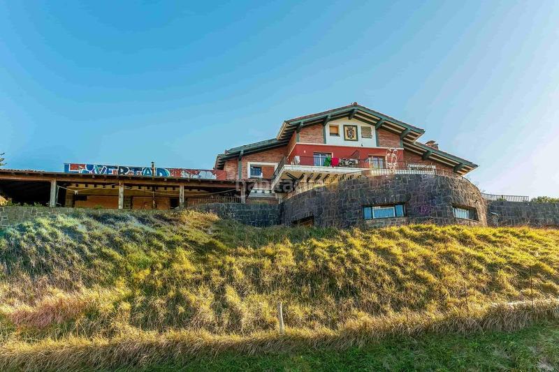 Foto 1f3fe1b6-8eec-4409-bd98-5e78fd8483fb. Edificio en letea hauzoa 13b edificio en venta en Errezil