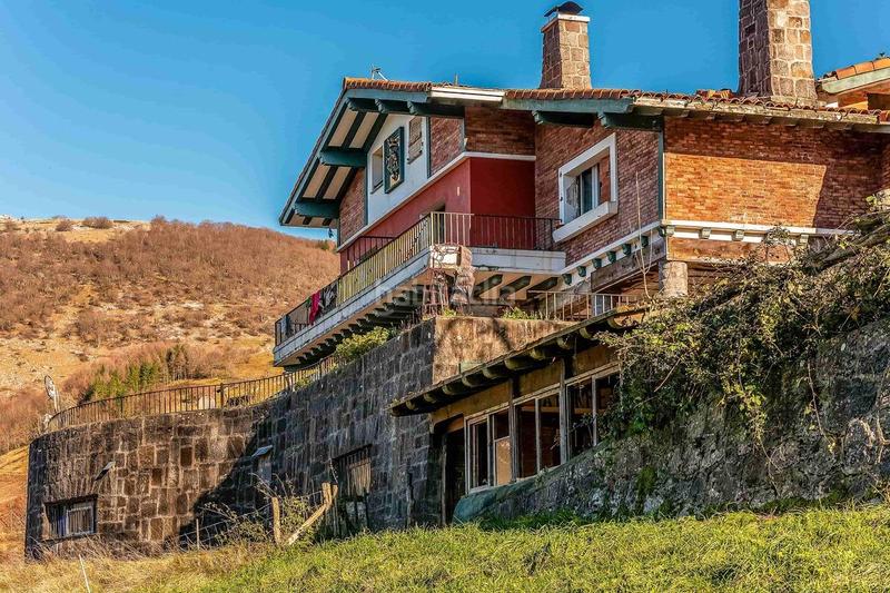 Foto 375765cd-b936-480f-a025-db73017d1e2b. Edificio en letea hauzoa 13b edificio en venta en Errezil