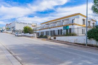 Edifici a Del olivar 2. Edificio en venta