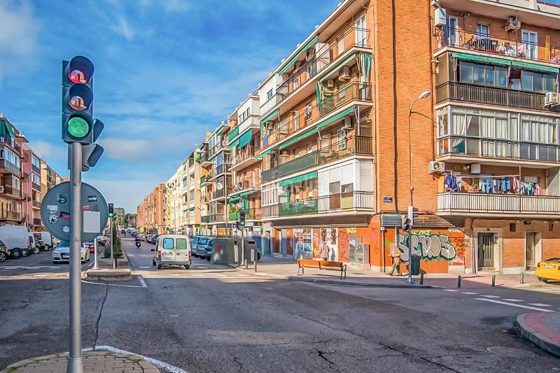 Foto 67d0f4ab-c721-4064-b036-38748d63746c. Geschäftsraum in nuestra sra.de valvanera 96 in San Isidro Madrid