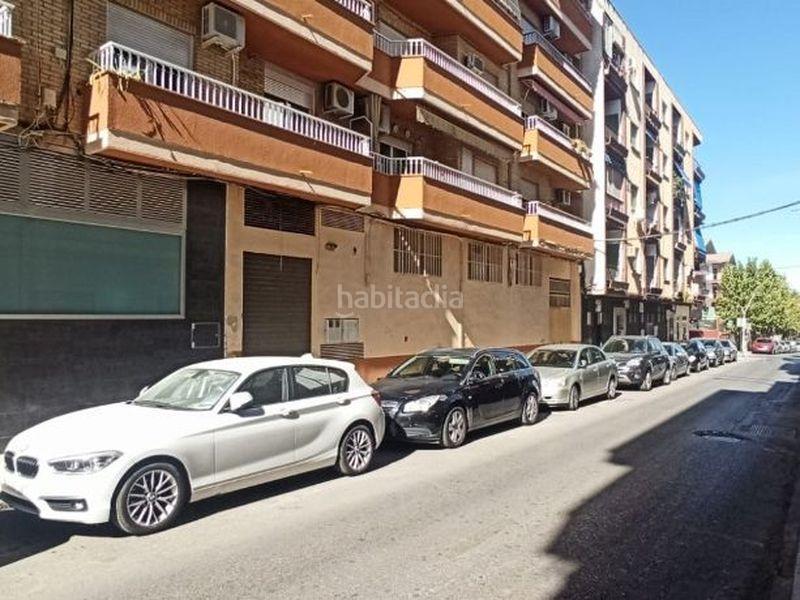 Foto 23f15d5b-b203-417b-99b8-eb10842d4e35. Local commercial dans la carolina 12 dans Linarejos Linares