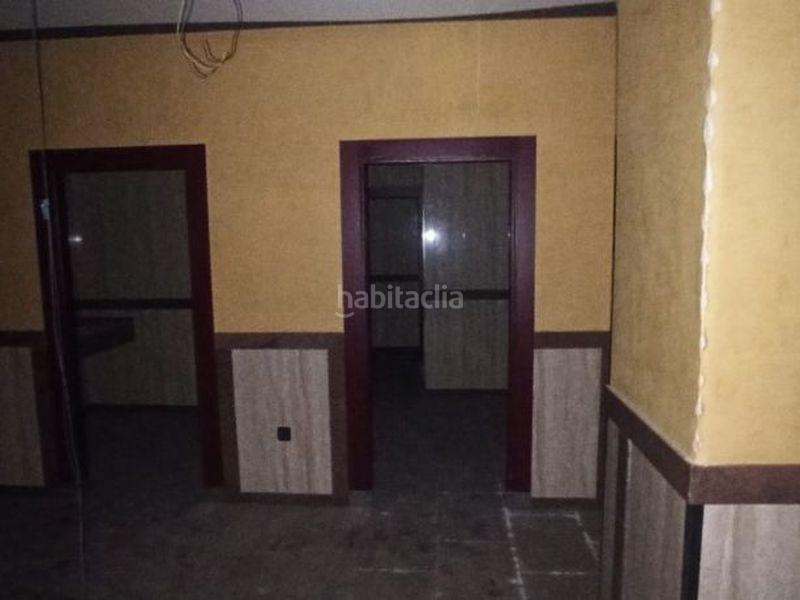 Foto b5328d6e-0e5c-41f6-b3d5-7bc5907aba11. Local commercial dans la carolina 12 dans Linarejos Linares