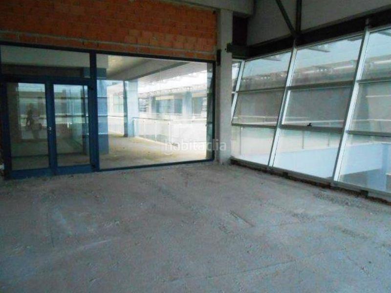 Foto c051b2e4-9363-41f4-9218-79ee27e7399a. Büro in Navas del Selpillar Lucena