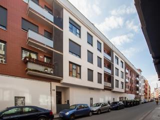 Local Comercial a Pedrote 34-36. Local en venta