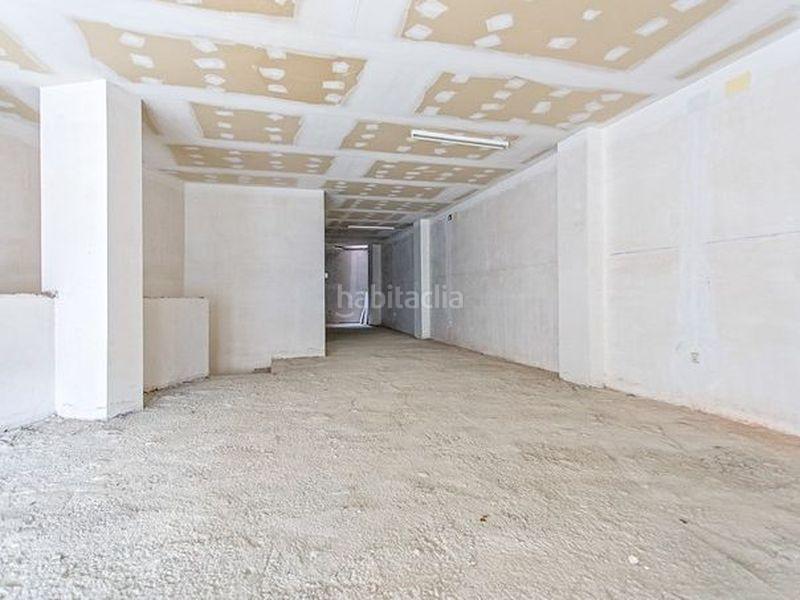 Foto 462f6eba-96cd-4e3b-8f72-b08d6a50ee16. Local comercial a bases de Manresa - carretera de santpedor Manresa