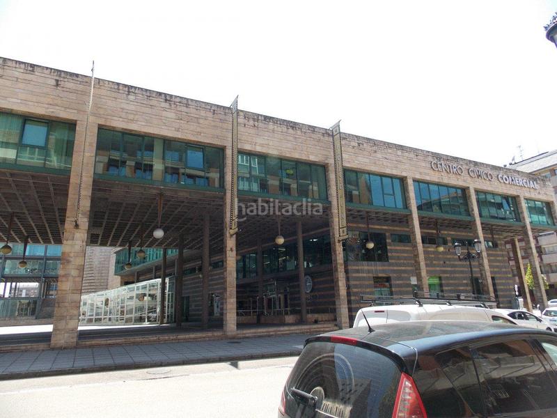 Foto facb2428-bb7a-4111-a0a0-879958e6a31f. Oficina en concepcion arenal centro civico 3 oficina en venta en Oviedo