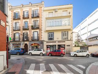 Business premise in Miguel fluiters 41. Local en venta