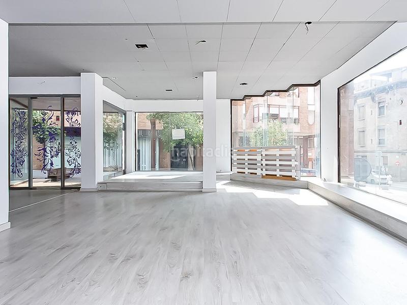 Foto 508552d3-3976-4275-94df-7ed6df8dd64f. Local comercial local en venta en Barri Antic Manresa
