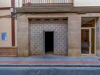 Locale commerciale in Sta maria magdalena 21. Local en venta