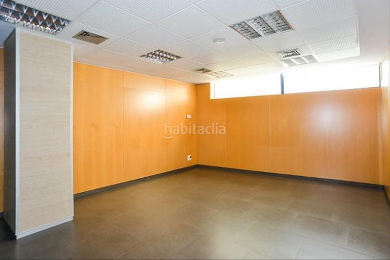 Foto fa20c2c8-0a46-434b-9193-c62dc125139f. Geschäftsraum in d´arbucies 64-66 in Breda