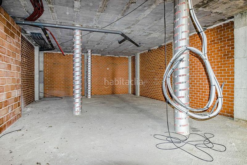 Foto 6ef2f8a7-d71e-4b0c-9e6d-dd5fb5337064. Geschäftsraum in pintor francisco carretero 27 in Tomelloso