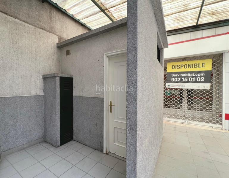 Foto 02f82430-7c4e-4ef9-bb91-3c4b794476c2. Local comercial a ru manuel alonso 5 a Gondomar