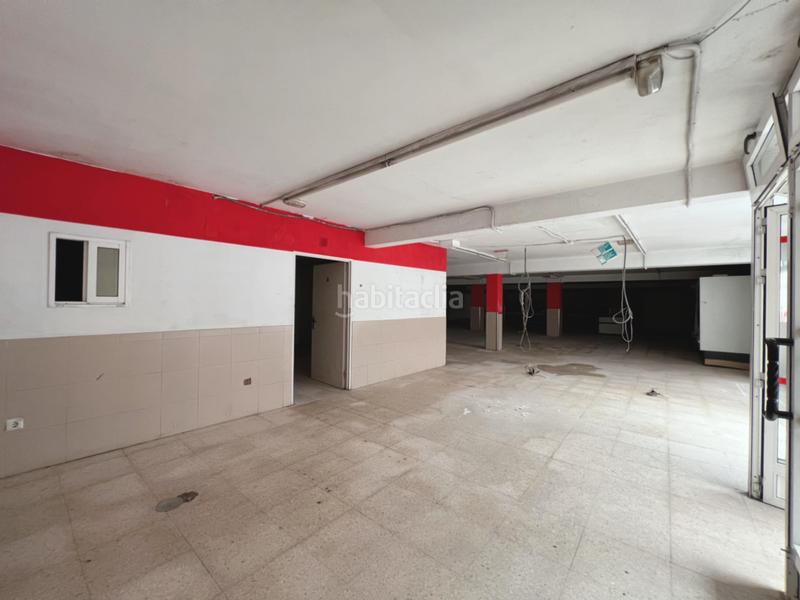 Foto f10d341e-b95d-43a8-ae8d-087664539972. Local comercial a ru manuel alonso 5 a Gondomar