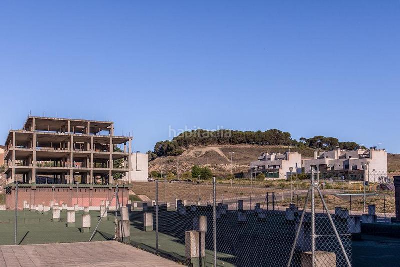 Foto bb63344e-b463-41fb-a307-d0e3d2201271. Edifici a Viana