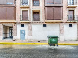 Local commercial à Conde garay 5. Local en venta