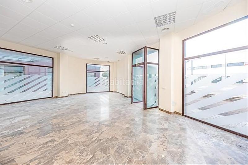 Foto 3f52da19-a29a-4b7b-8bdd-276e9a7905a5. Business premise in camino de benacazon 3 in Bollullos de la Mitación