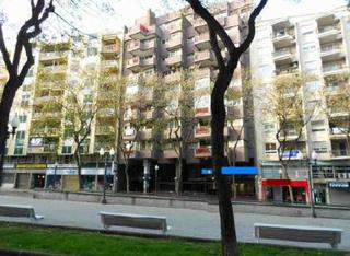 Local Comercial en Nova 106 bis. Local en venta