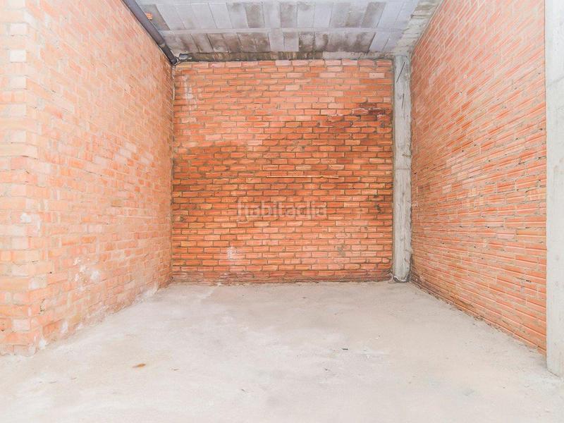 Foto 321d1c72-7b7a-40d1-b181-ac606cc16486. Local commercial dans cinco 8-10 dans Bonavista Tarragona