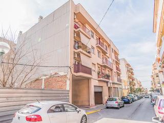 Business premise in Cinco 8-10. Local en venta