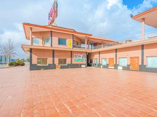 Local Comercial  Centro comercial via park iv. Local en venta