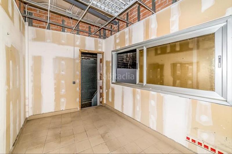 Foto a558d6a1-2f13-42eb-bde8-28b28e4bcefe. Local commercial dans pintor fortuny 2 dans Constantí