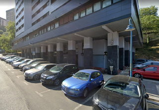 Local commercial à Sorgintxulo 2. Local en venta