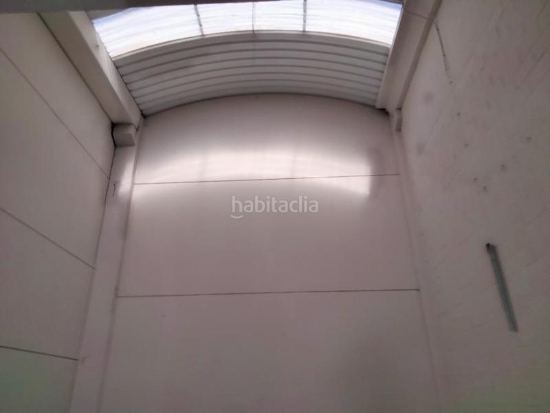 Foto 1b81a2f1-0dd3-489c-8bb2-3da1aee587ee. Nave industrial en ajedrea nave en venta en Cartuja Baja Zaragoza