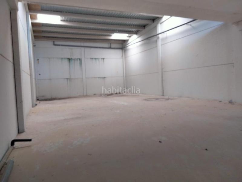 Foto 66e453c0-4977-4945-b0d4-1d3bf5ac0ebc. Nave industrial en ajedrea nave en venta en Cartuja Baja Zaragoza