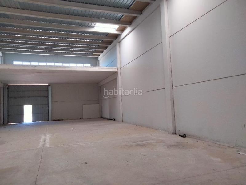 Foto cb1fa58d-55df-4fd4-862b-bba33b419c6c. Nave industrial en ajedrea nave en venta en Cartuja Baja Zaragoza