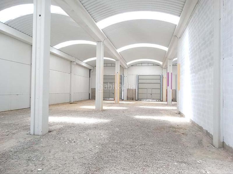 Foto de348d77-fe74-4cd9-949d-061646fe22c5. Nave industrial en ajedrea nave en venta en Cartuja Baja Zaragoza