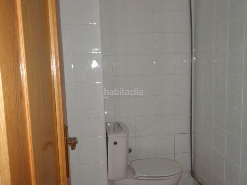 Foto 1d454b69-39f0-462d-bf13-7fe122152842. Locale commerciale in peral 5 in Plaza de Toros Valladolid