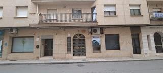 Local Comercial a Santa aurora 2. Local en venta