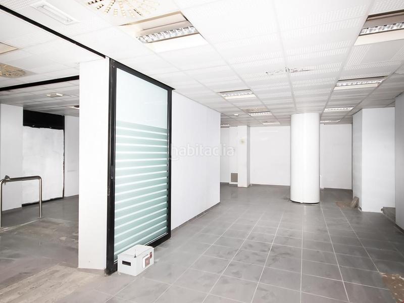 Foto ef24dcec-4d8a-46a4-b029-c427c03e0d93. Local commercial dans Centre Sant Boi de Llobregat