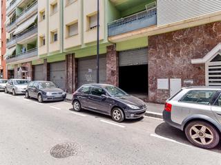 Business premise in Joan coromines 3. Local en venta