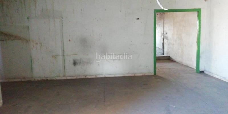 Foto bf8e93bc-b007-40c5-aebb-56fd0d4f8103. Locale commerciale in Bellvitge Hospitalet de Llobregat (L´)