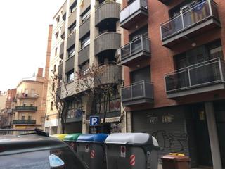 Local Comercial en Doctor combelles 12. Local en venta
