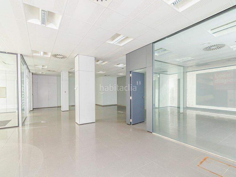 Foto 0de9e275-a5c0-46e4-b069-e96fae9a72a2. Local commercial dans violant d'hongria 13 dans Sant Pere i Sant Pau Tarragona