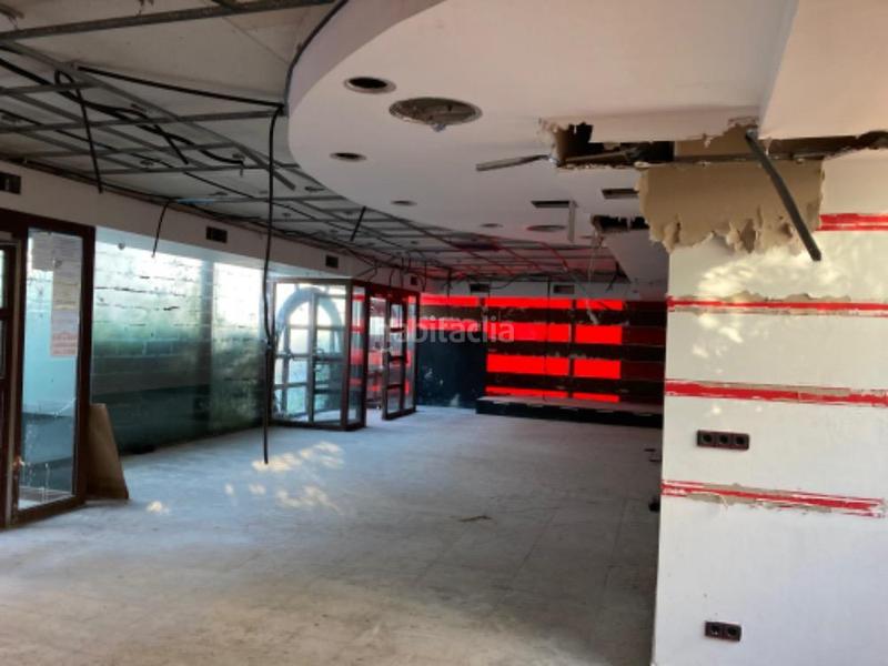 Foto cea41b34-b151-4e1d-9307-61ba23790c4f. Local comercial a priorat 12 a Mar i Camp - Platja dels Capellans Salou