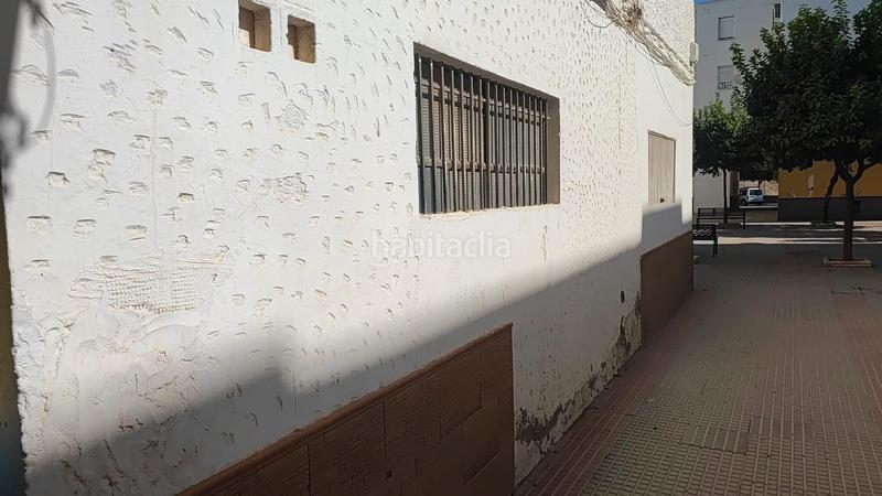 Foto ac19d7a2-e9fa-4125-ad0c-e20b9c3db916. Local comercial a ciudad blanca 21 a Centro - Doña Mercedes Dos Hermanas