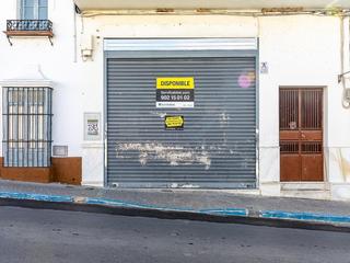 Local commercial à Boticas 51. Local en venta