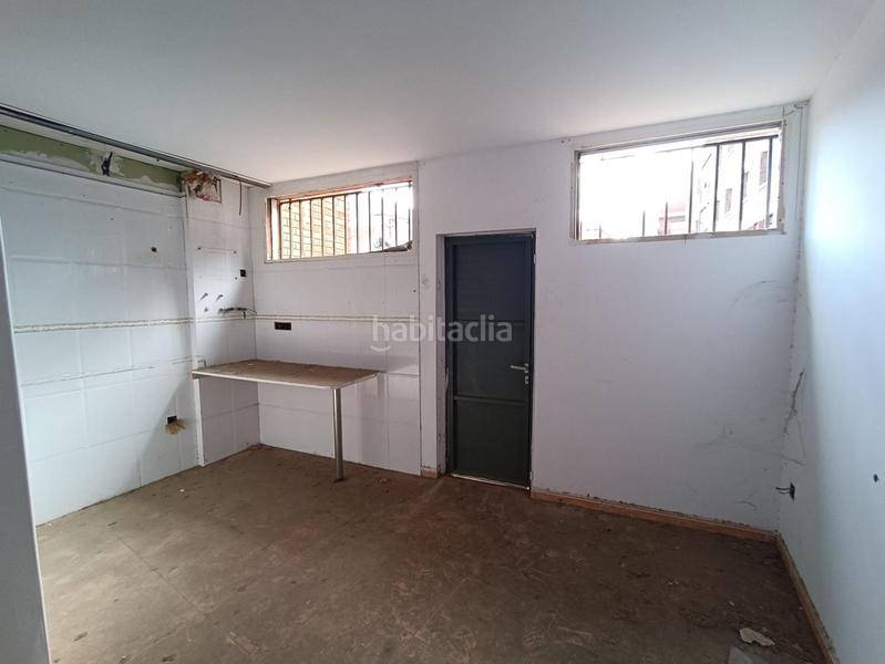 Foto 95a1097e-f53b-45b0-bb03-1ff22d5eeb7a. Local comercial a tortosa 16 a Torreforta Tarragona