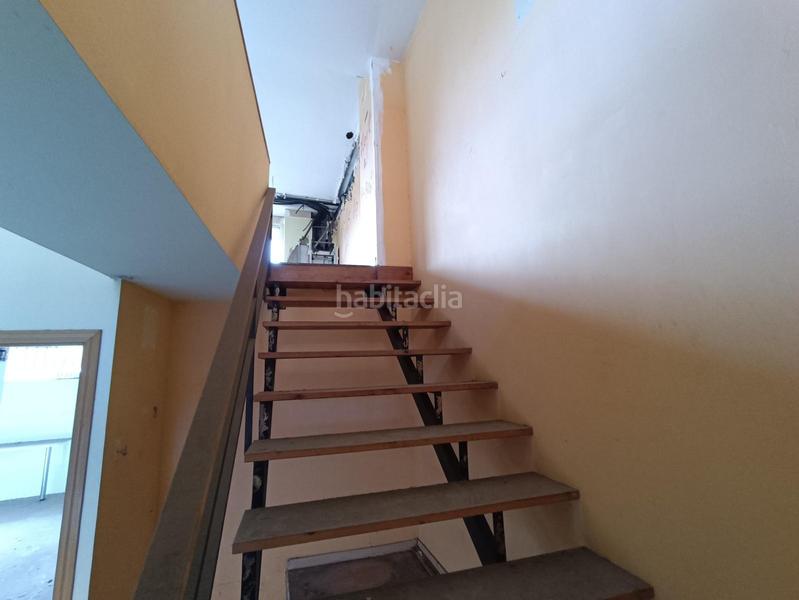 Foto 9d2fe51f-4b14-4bdc-b569-9d3dffad3ca2. Local comercial a tortosa 16 a Torreforta Tarragona