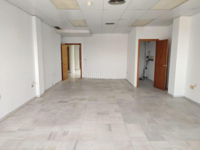 Foto f4457276-24de-40a9-80cd-81927471f6d0. Oficina en alcalde luis uruñuela 6 oficina en venta y alquiler en Sevilla