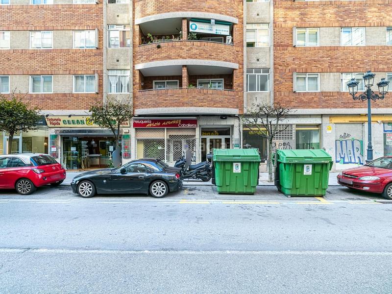 Foto 99f231b2-6a2b-432f-82f4-1d649ac56f01. Local comercial en conde de torrecedeira 32 local en venta en Vigo