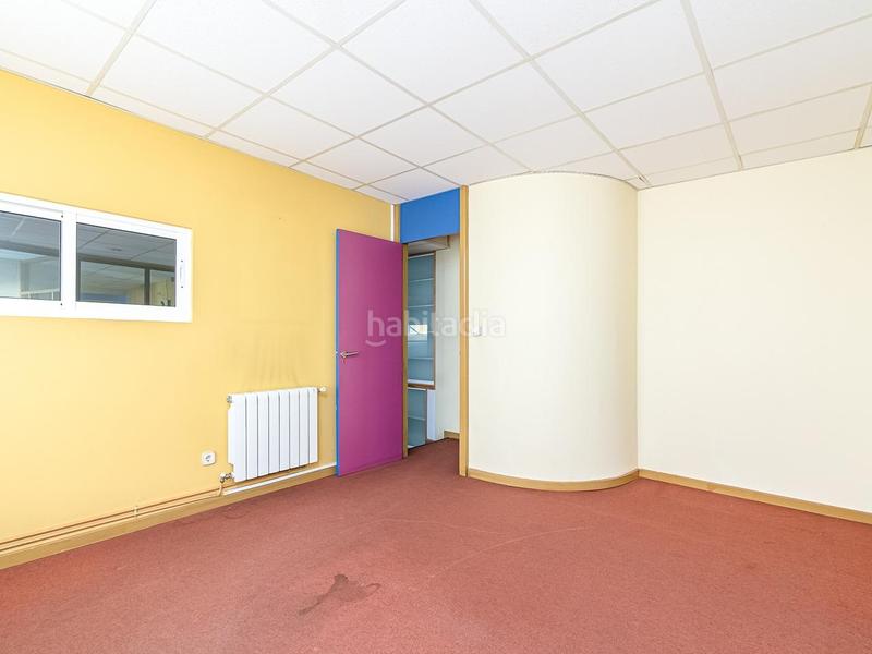 Foto bccbd1bf-3395-4526-adad-d0abedba982d. Local comercial en conde de torrecedeira 32 local en venta en Vigo